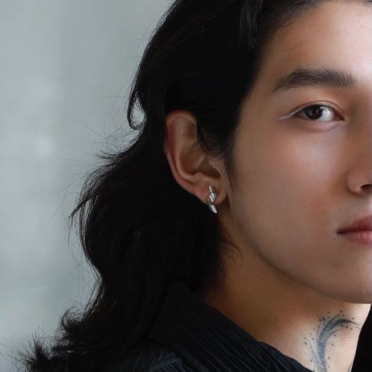 Silver Modern Spiral Earstuds