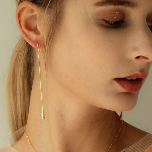 Rain 金色極簡水滴耳針
