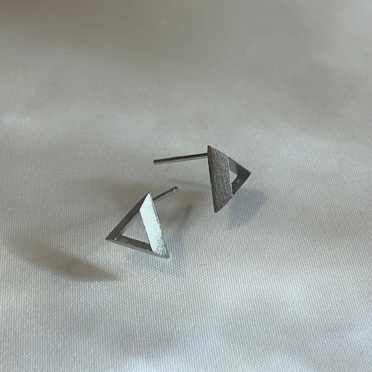 Urban Pyramid Ear Studs