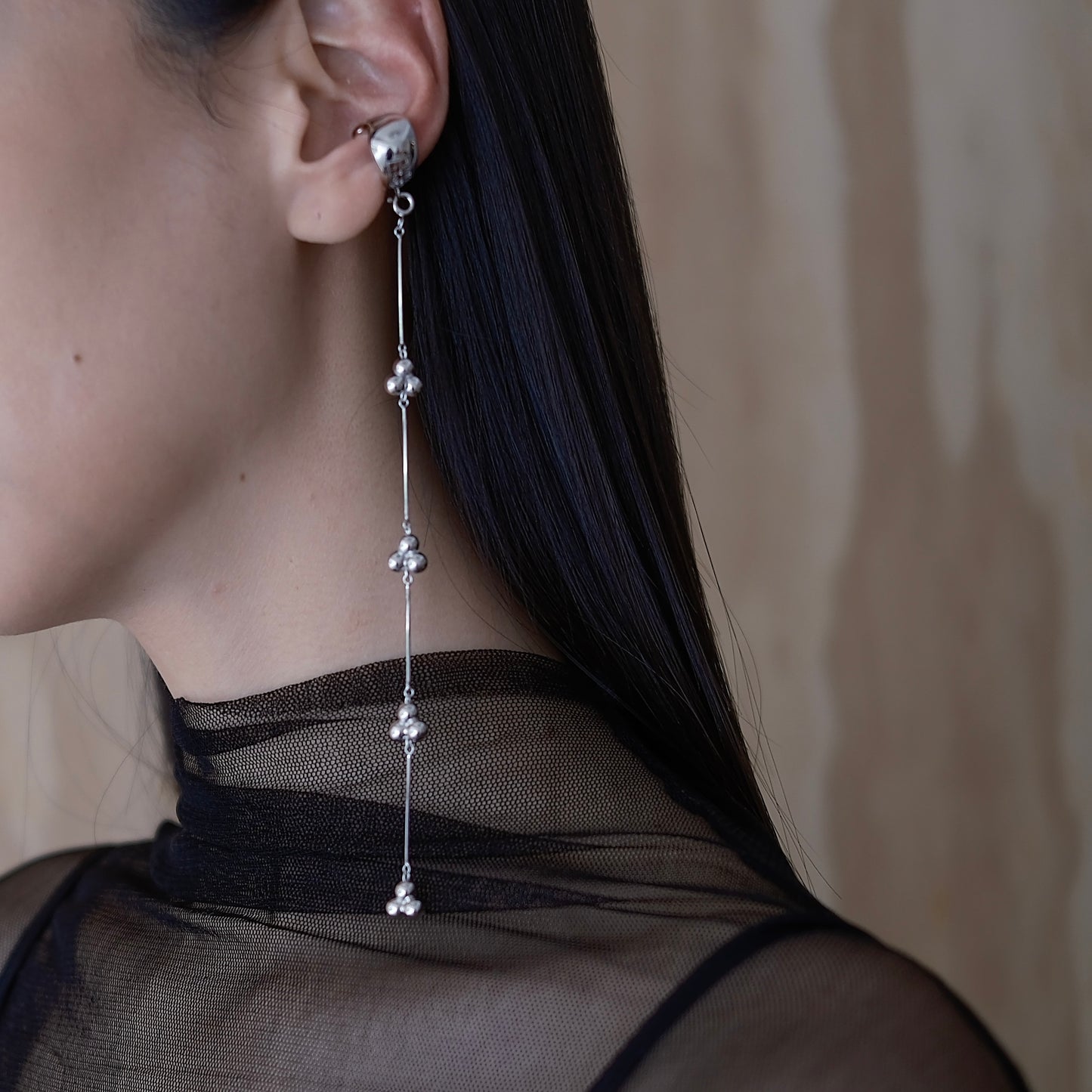 The flow of heart earcuff ( Silver x with different chains)
