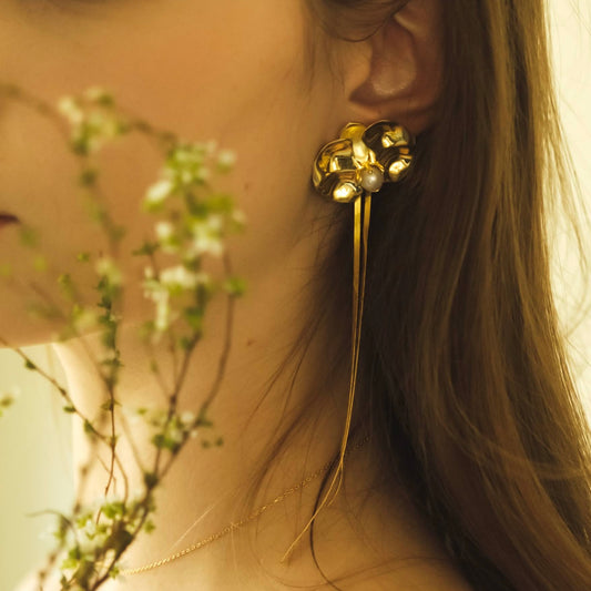 Dancing Orchid Earrings (Gold)