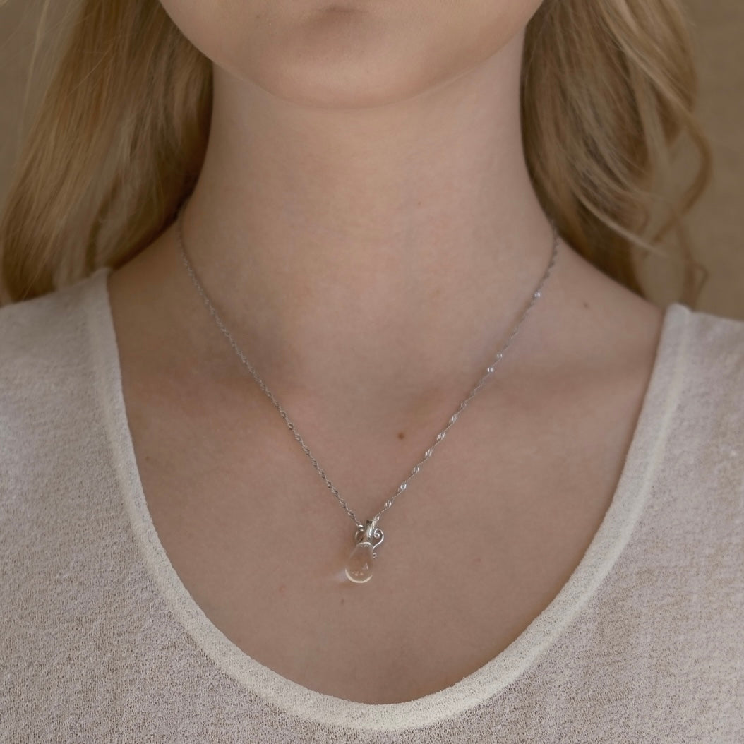 The Dew of the Oasis Necklace |綠洲之露項鍊