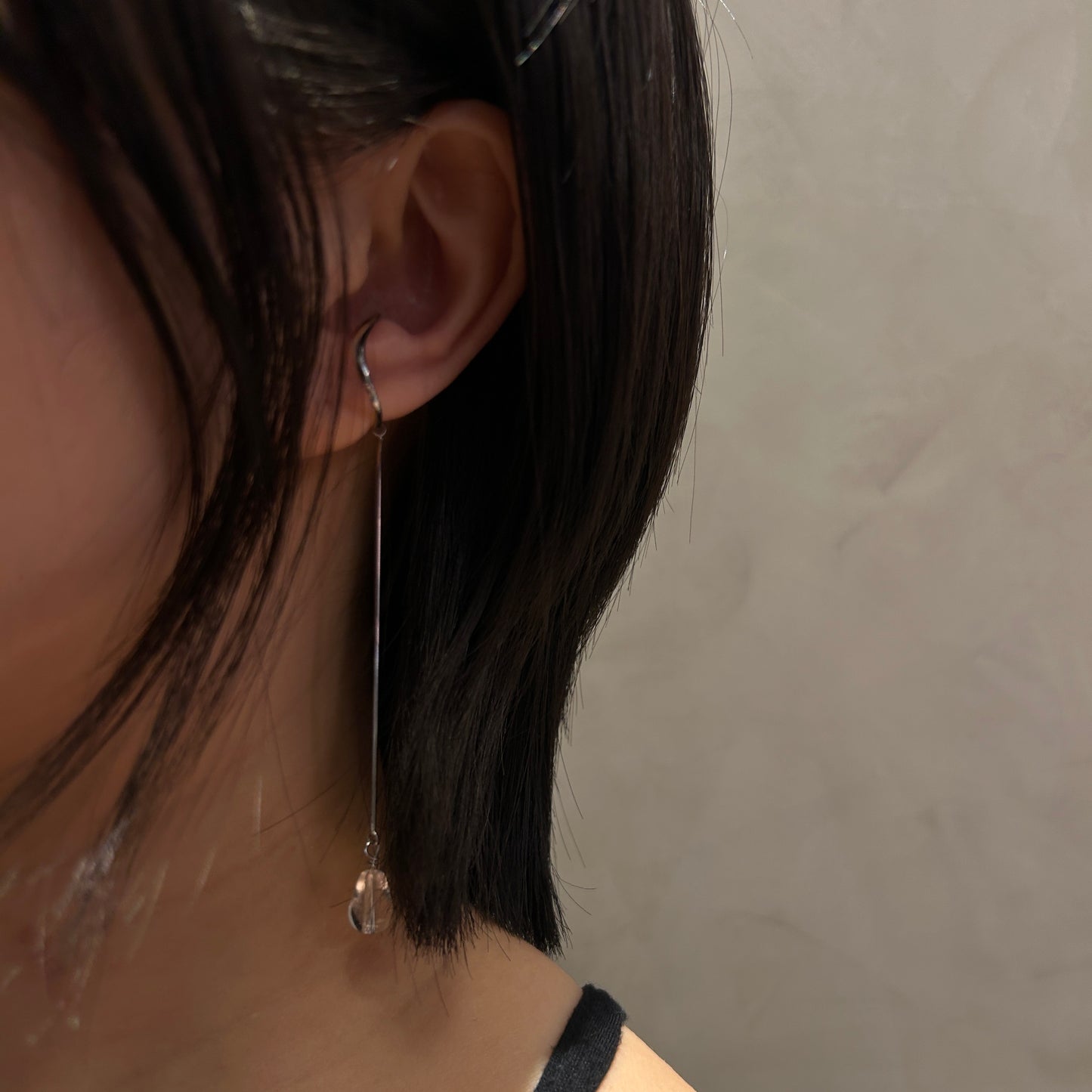 White Crystal Raindew Ear Cuff