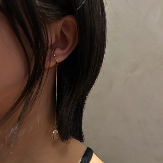 White Crystal Raindew Ear Cuff