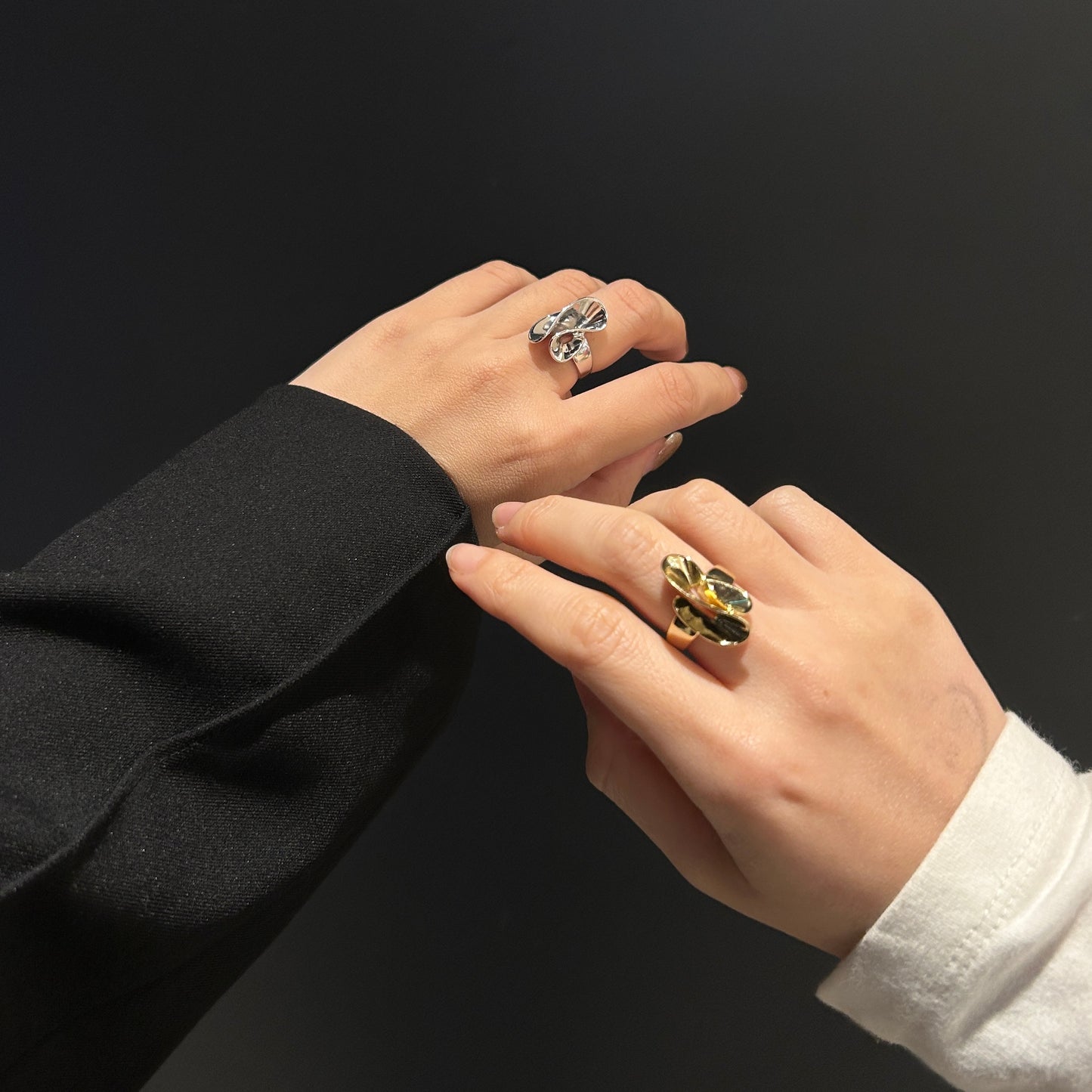 Floating Laputa Ring (gold)