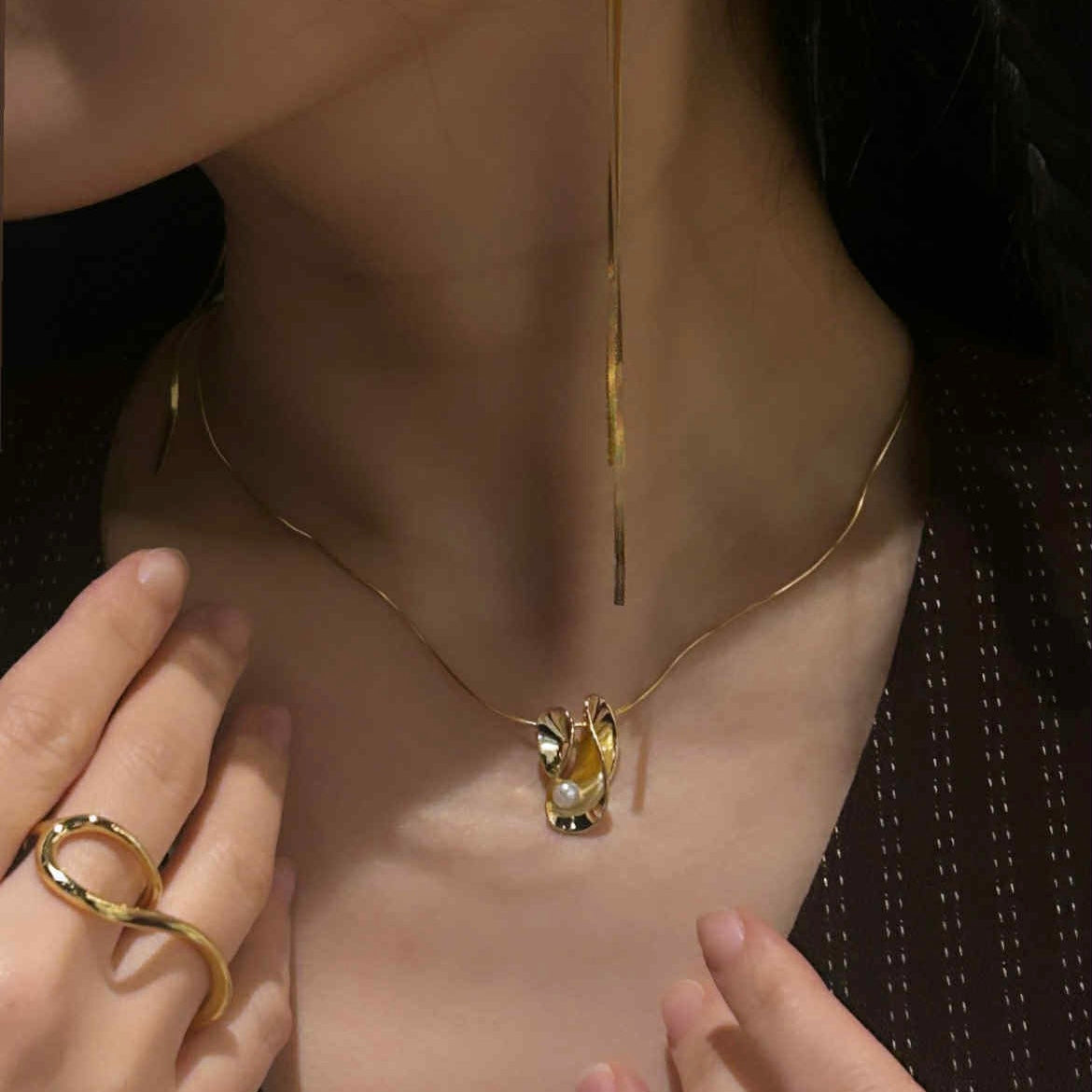 Sparkle of Laputa Necklace (gold)