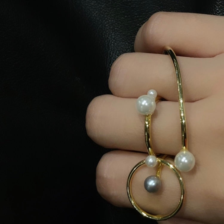Golden orbit galaxy ring