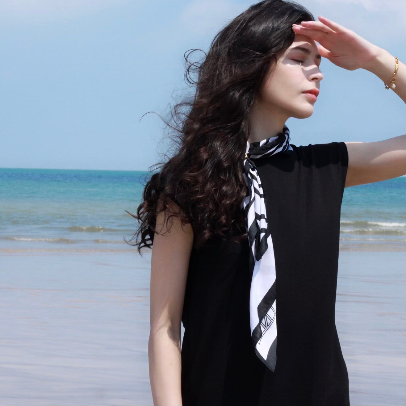 Black Ripple Satin Silk Scarf 黑色無盡漣漪絲巾