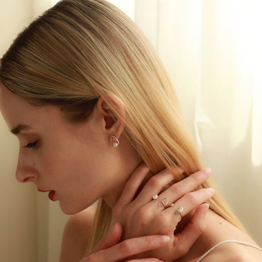 Silver and Pearl Dew ring - - Sparkle Design Edition