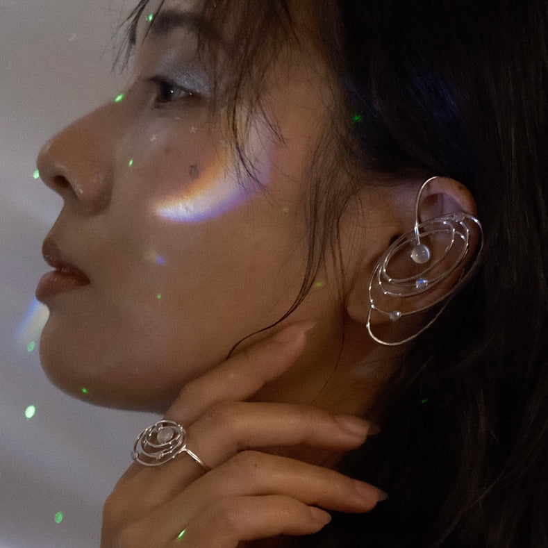 Galaxy Glow Earcuff- moon stone edition (gold)&(silver)