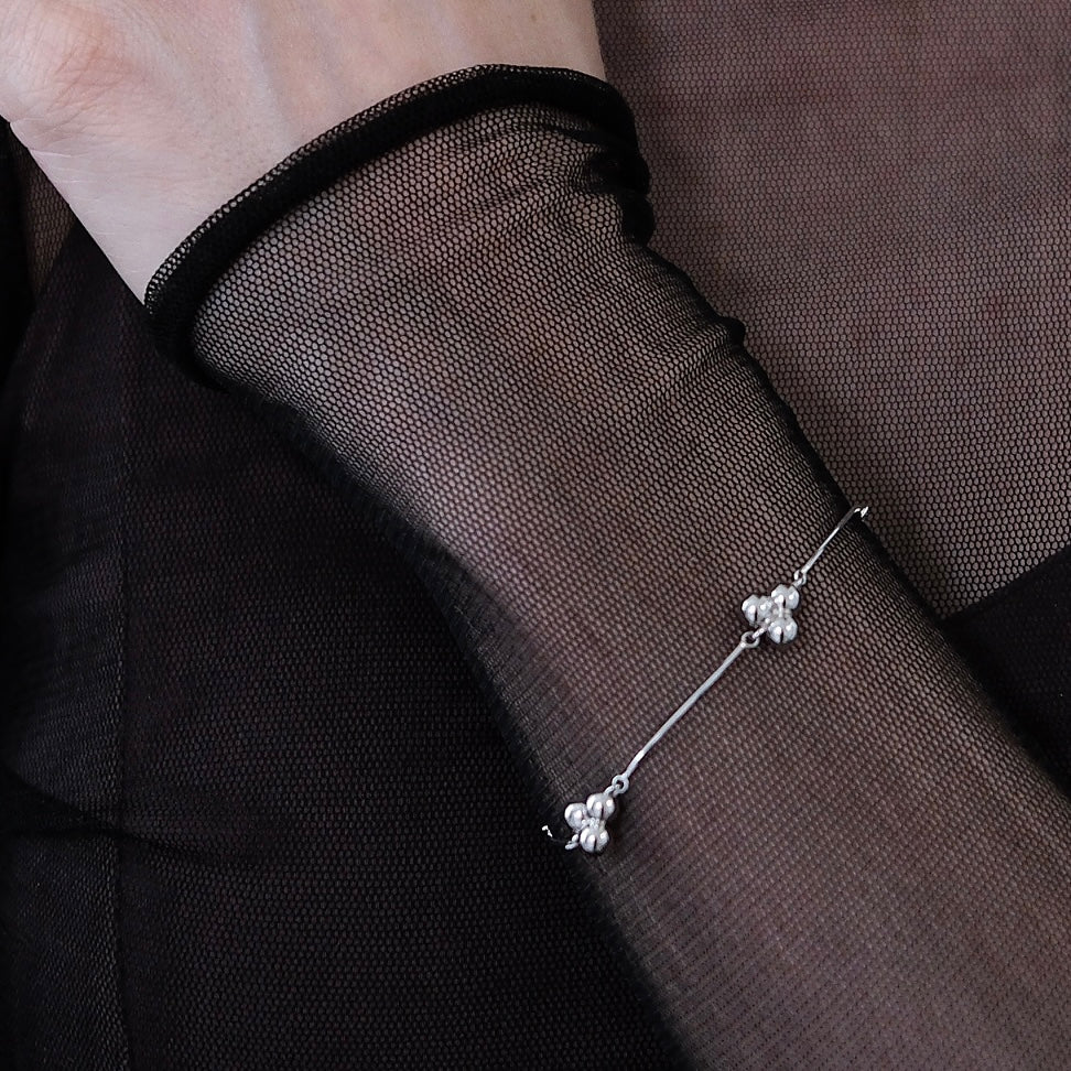 Flow of heart earcuff (with different chains)