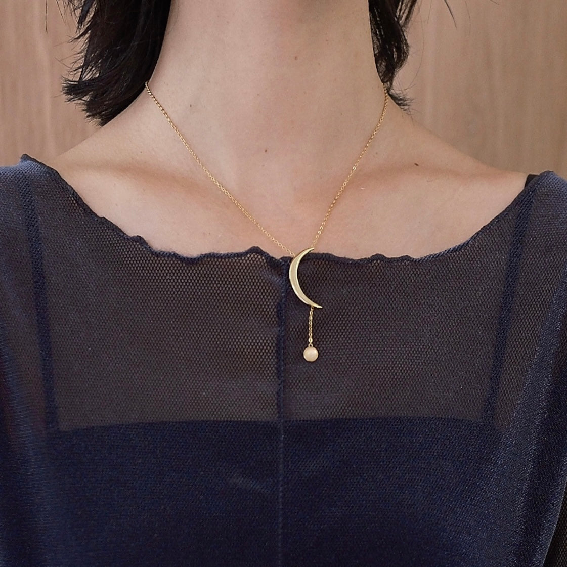 Moonlight sparkle necklace -moon stone edition