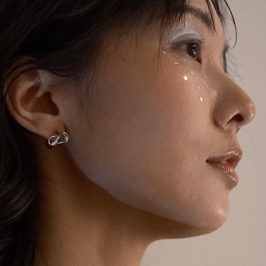 Infinity Orbit Earrings (gold)&(silver)