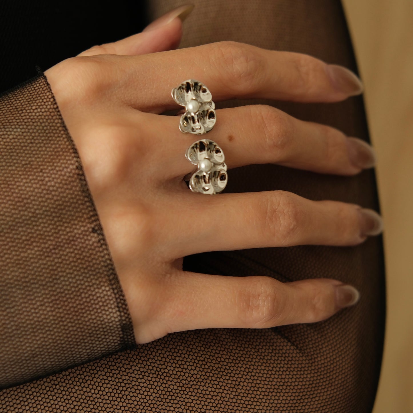 Dancing Orchid Ring (silver)