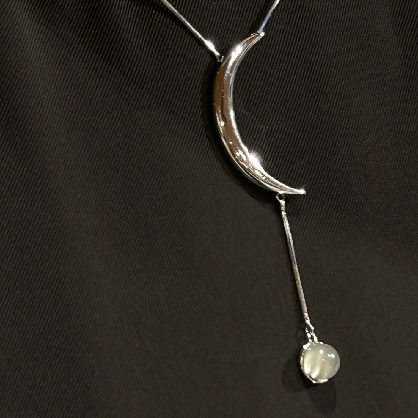 Moonlight sparkle necklace -moon stone edition