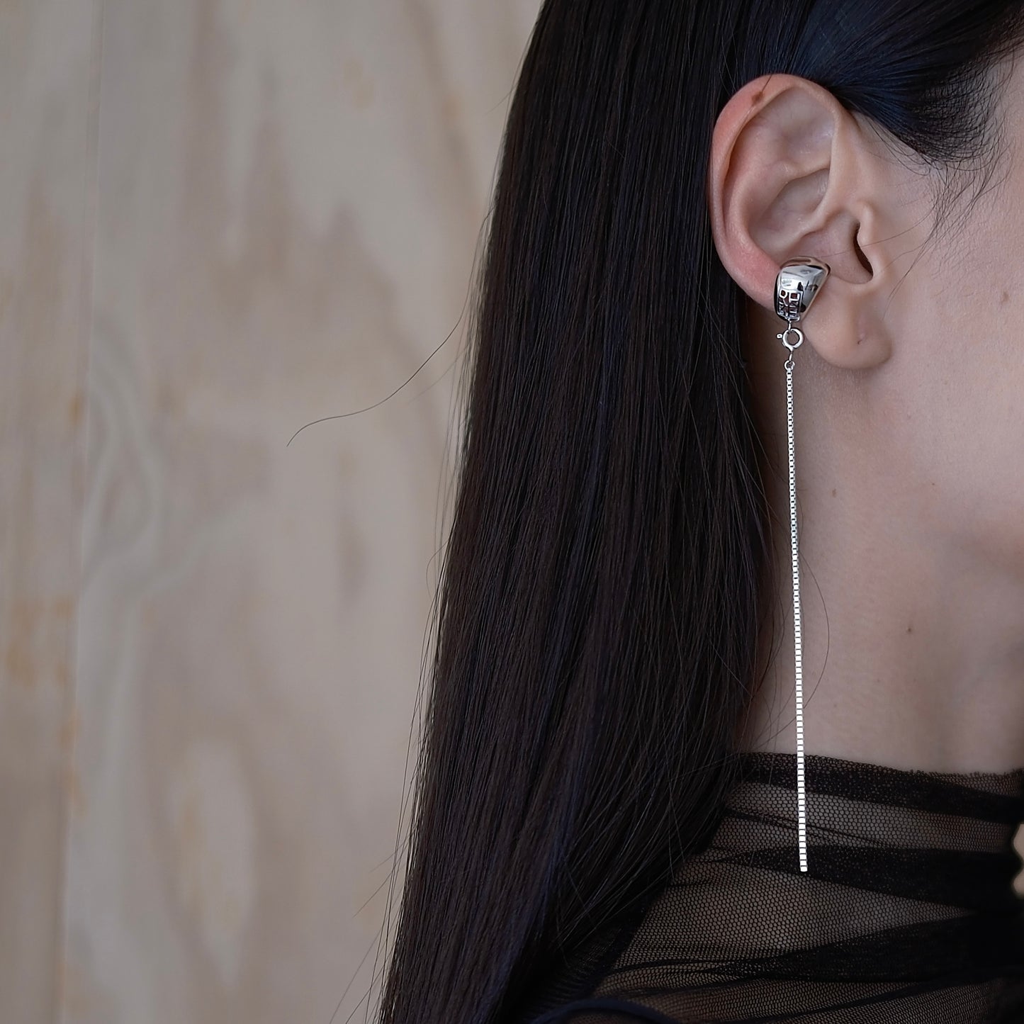 The flow of heart earcuff ( Silver x with different chains)