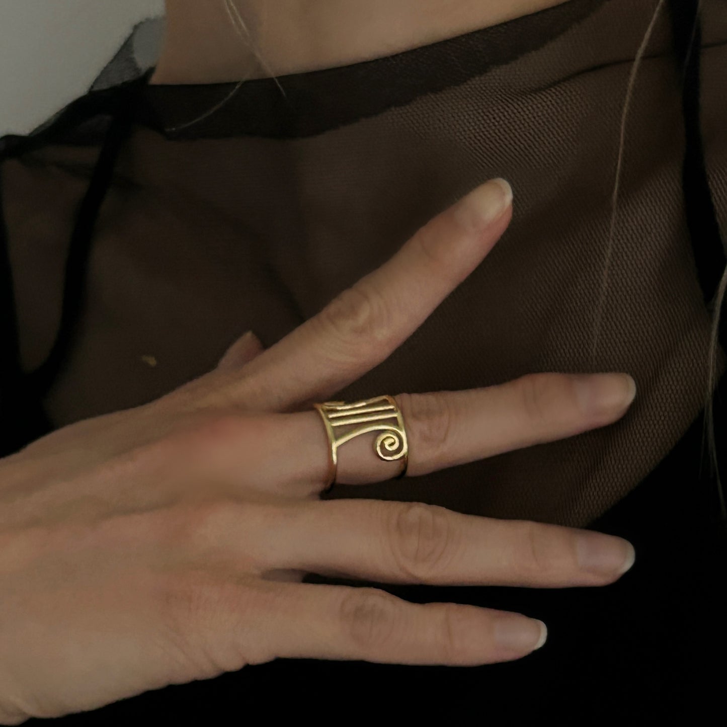 Ionic Column Ring (Gold)