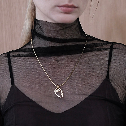 The Mirror Gazing Necklace