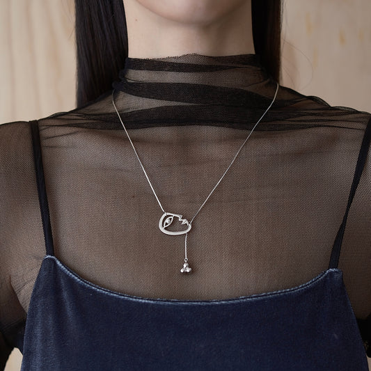 The Mirror Gazing Necklace (silver)