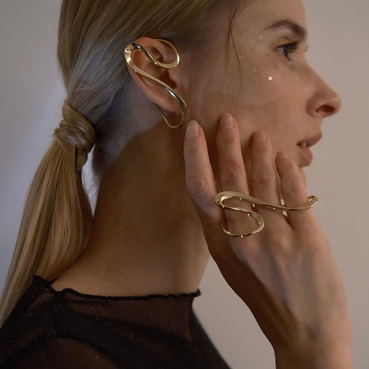 Stellar Drift Ear Cuff (gold)&(silver)