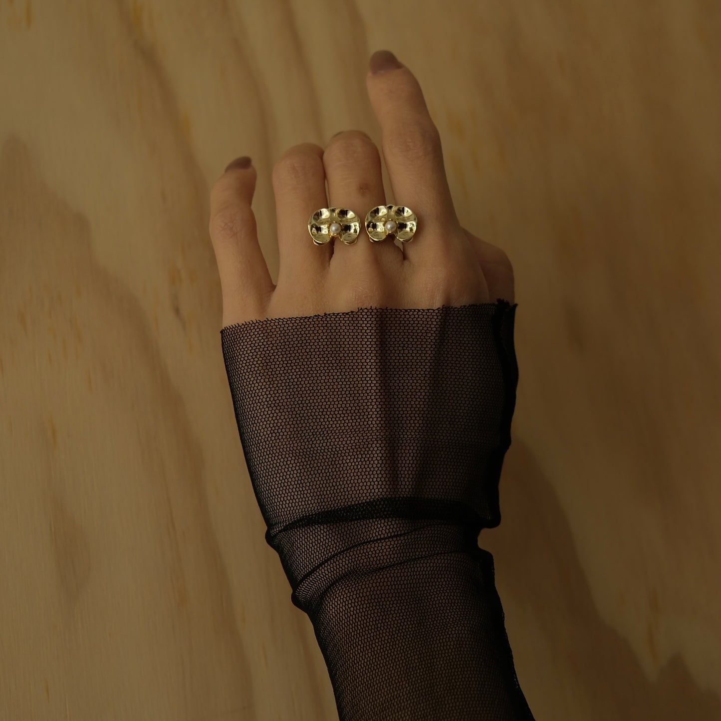 Dancing Orchid Ring (gold)