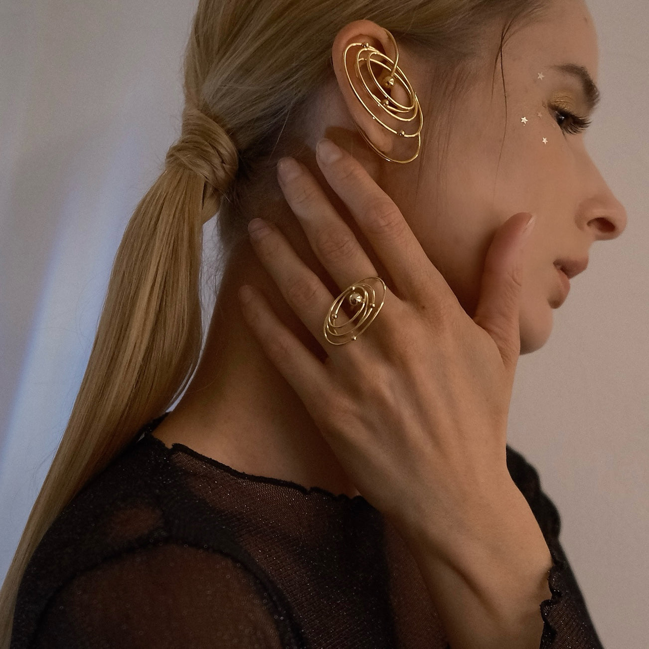 Galaxy Flow Earcuff (gold)&(silver)