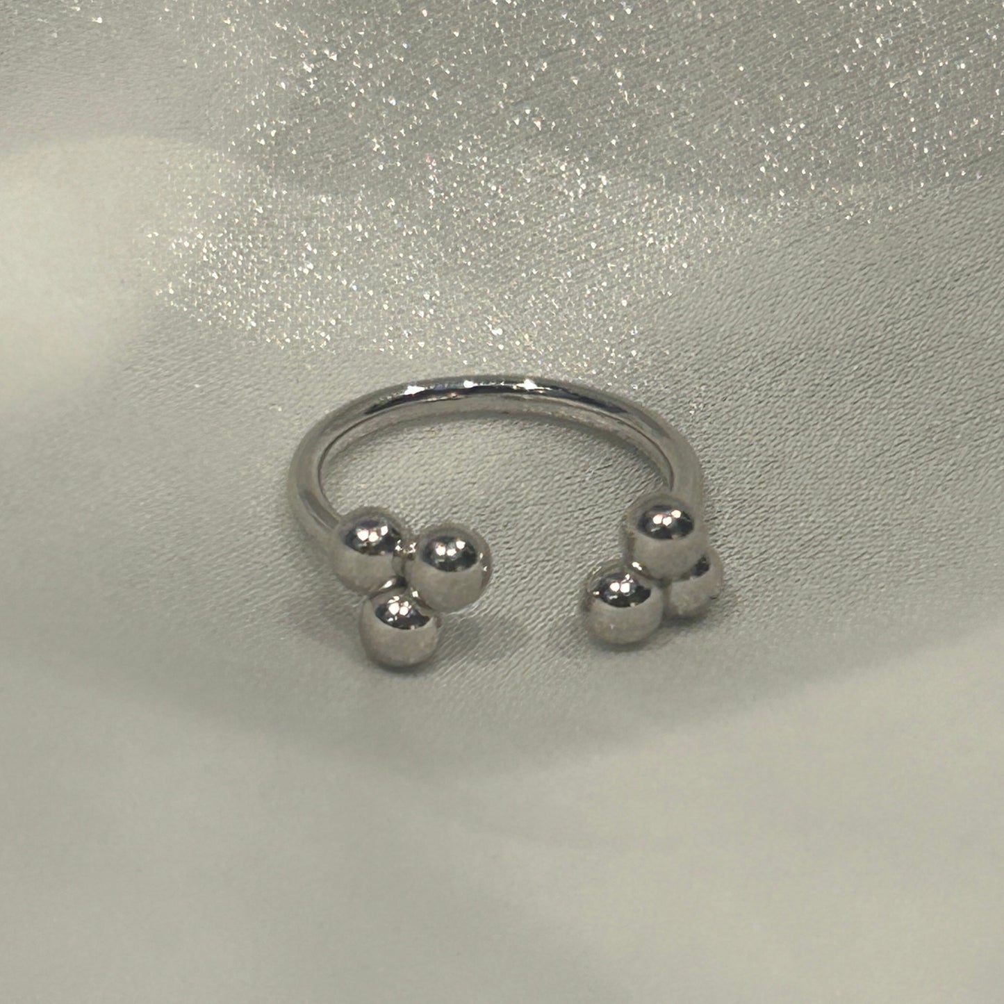 光點指間戒 Sparkle Dot Ring