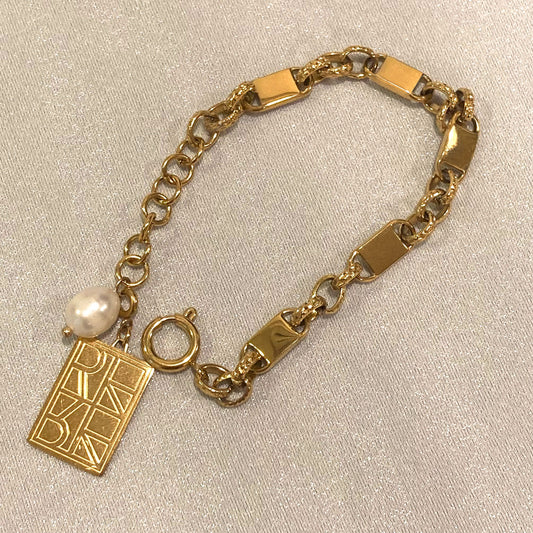 Golden Dew Chain Bracelet
