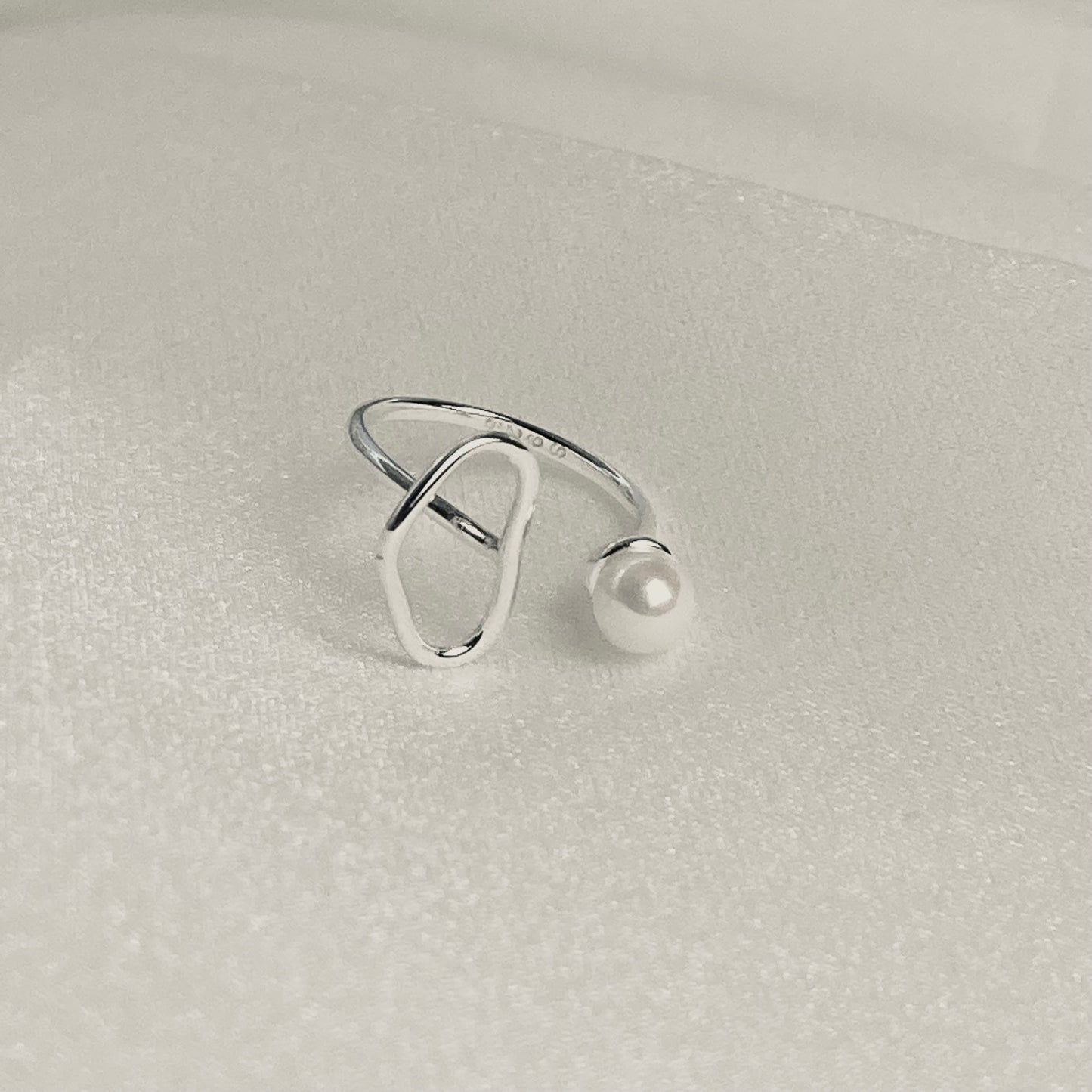 Silver and Pearl Dew ring - - Sparkle Design Edition